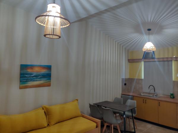 Big Apartment (Top Floor)